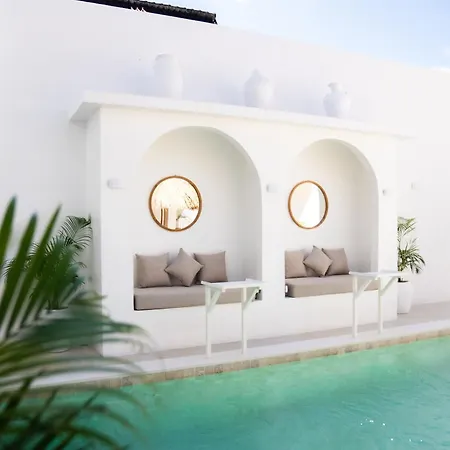 Antana Hotel